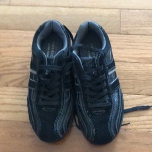 Perry Ellis America ultra foam men’s shoe size 8